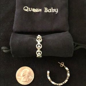 Queen Baby 925 Peace Hoops